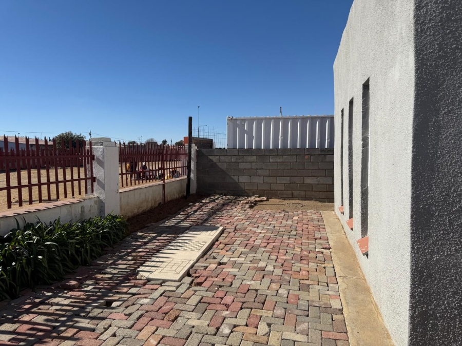 Commercial Property for Sale in Thabong Free State